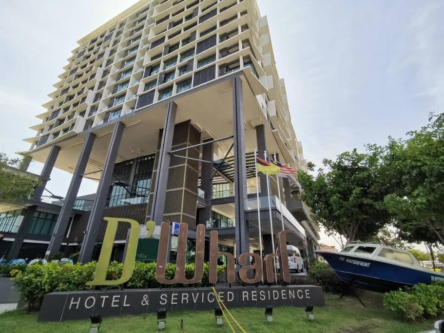 Pd D'Wharf Premium Suite - Full Seaview Port Dickson Exteriör bild